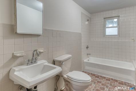 614 Park Avenue Bloomfield CT 06002