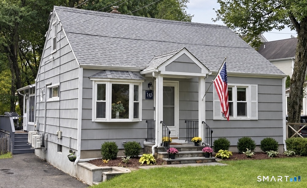 145 West Avenue Darien CT 06820