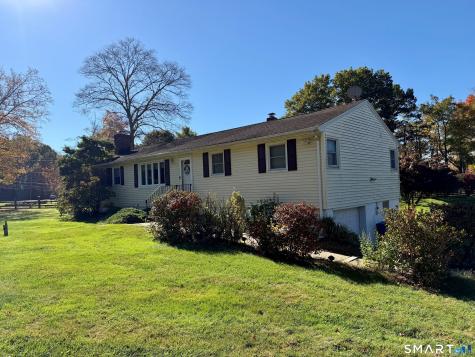 2 Jerz Lane North Branford CT 06471
