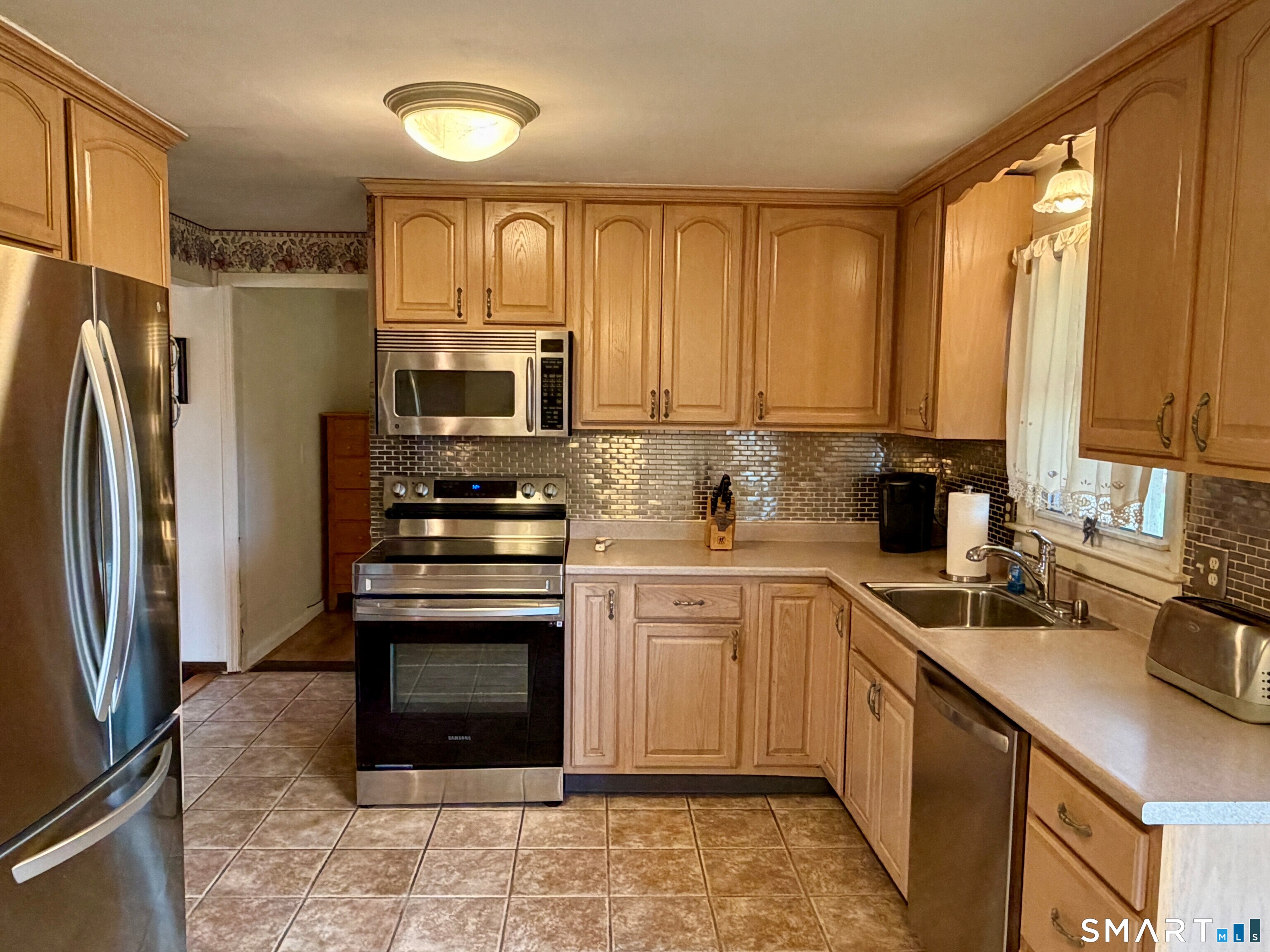 2 Jerz Lane North Branford CT 06471
