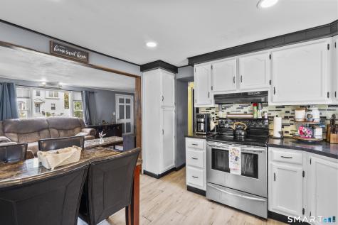 54 Winslow Drive West Haven CT 06516