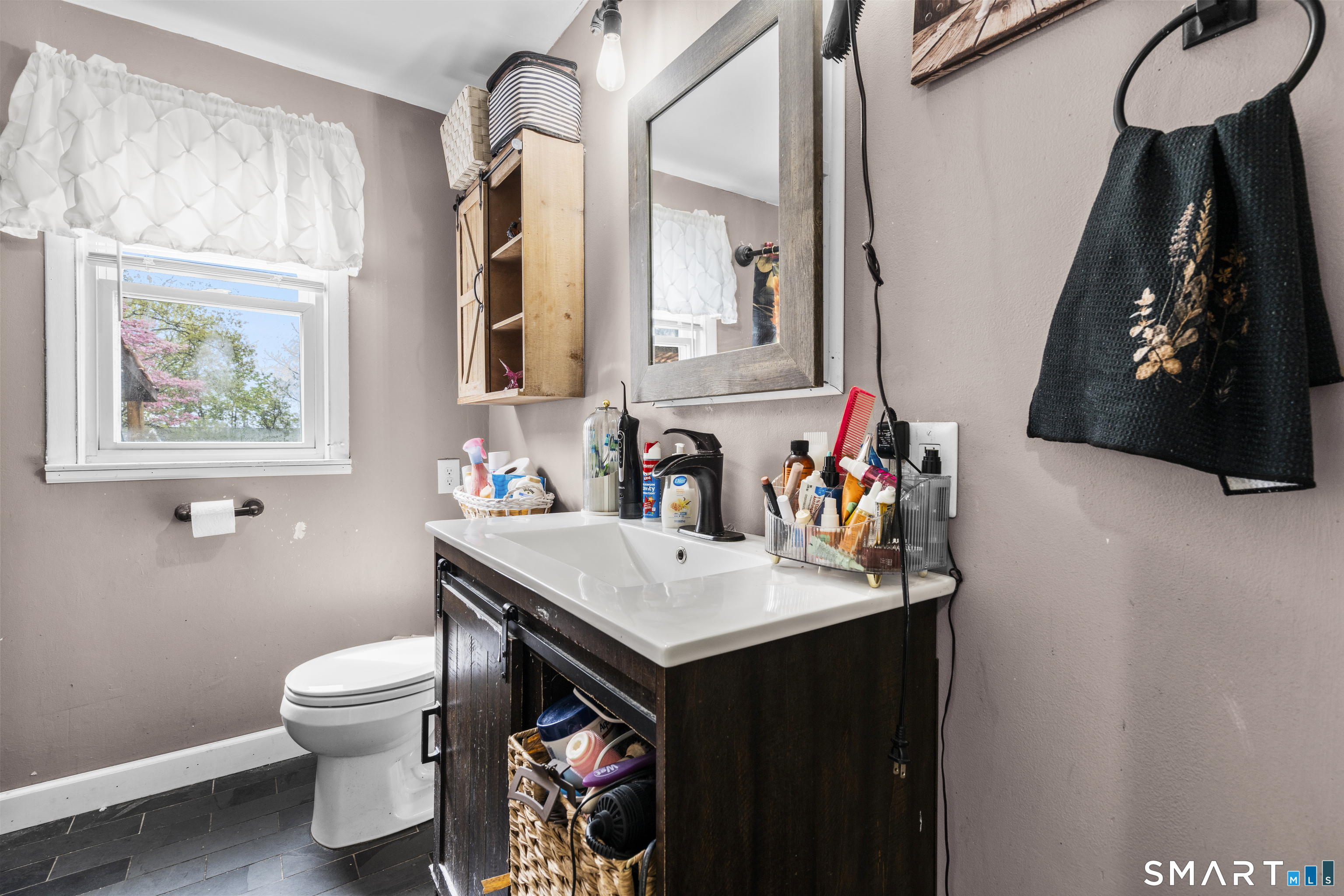 54 Winslow Drive West Haven CT 06516