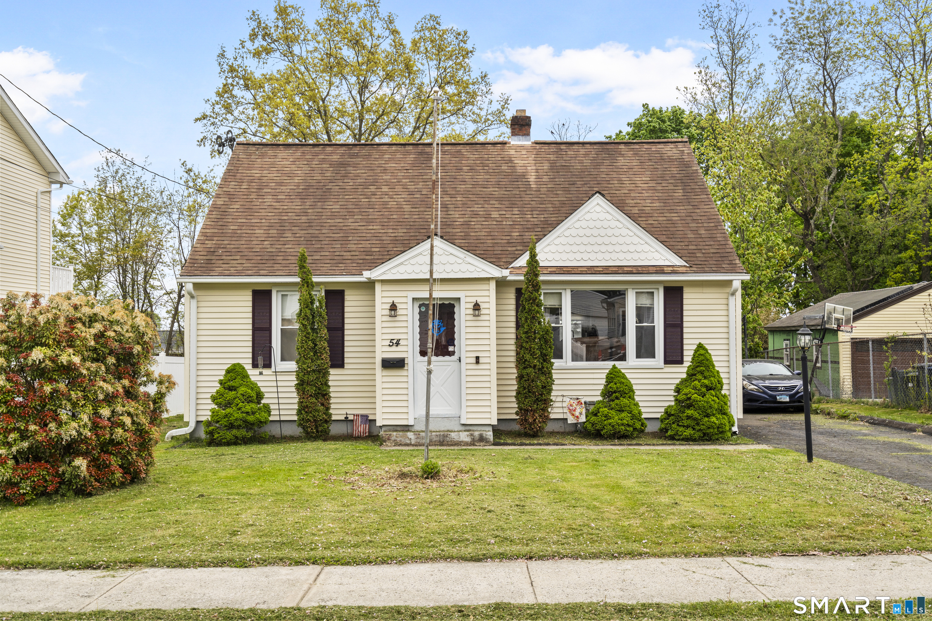 54 Winslow Drive West Haven CT 06516