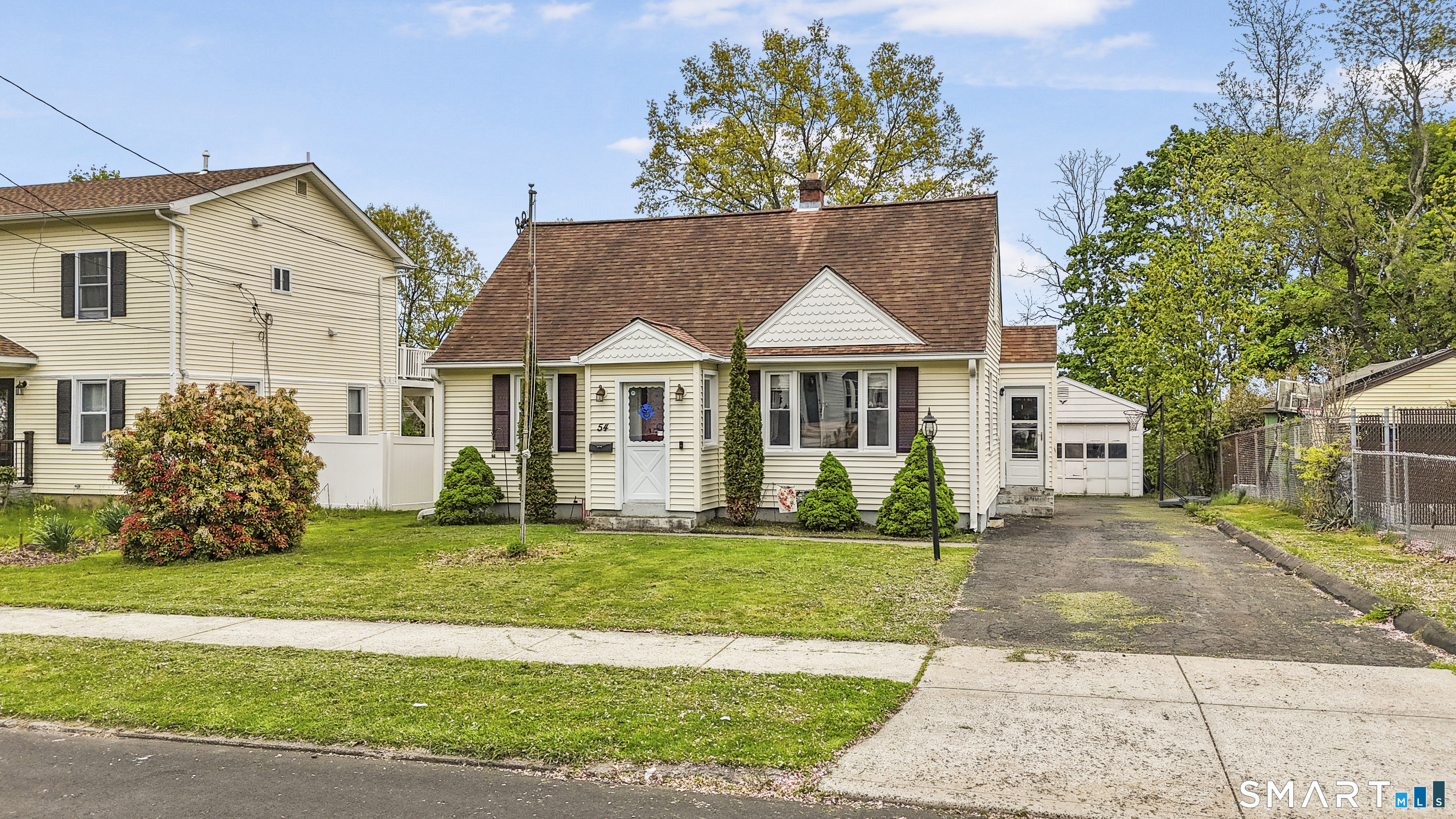 54 Winslow Drive West Haven CT 06516