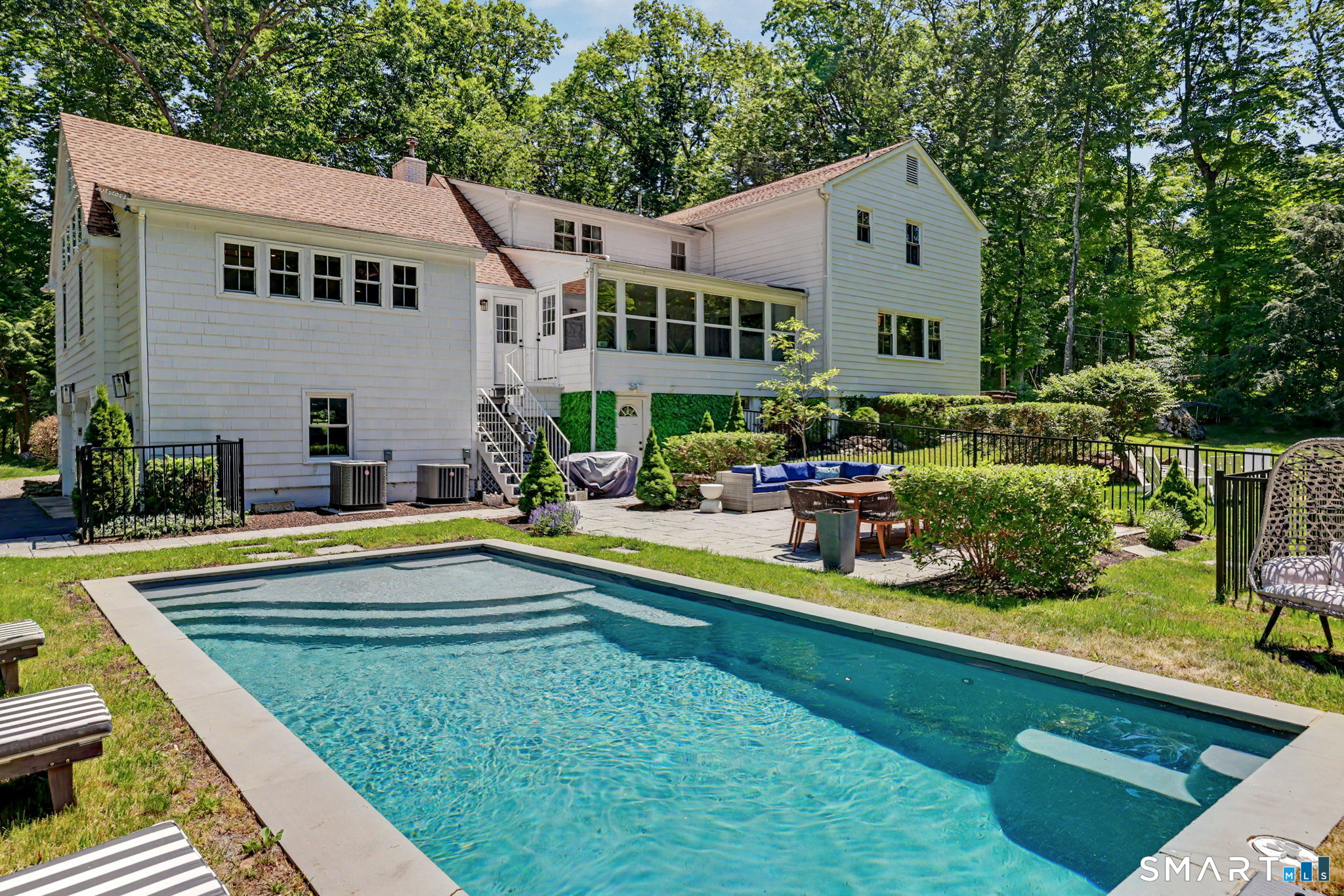 116 Mile Common Easton CT 06612
