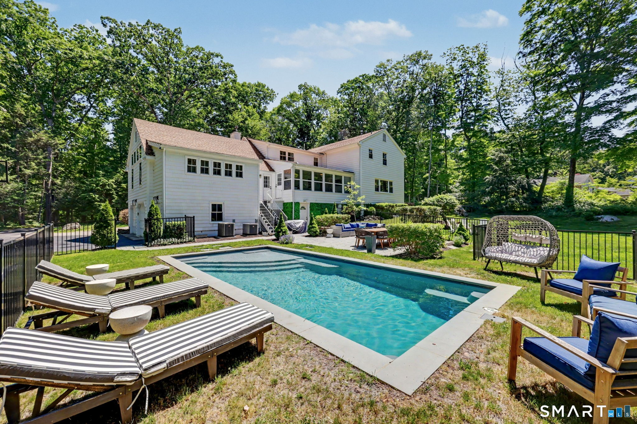 116 Mile Common Easton CT 06612