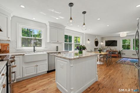 116 Mile Common Easton CT 06612