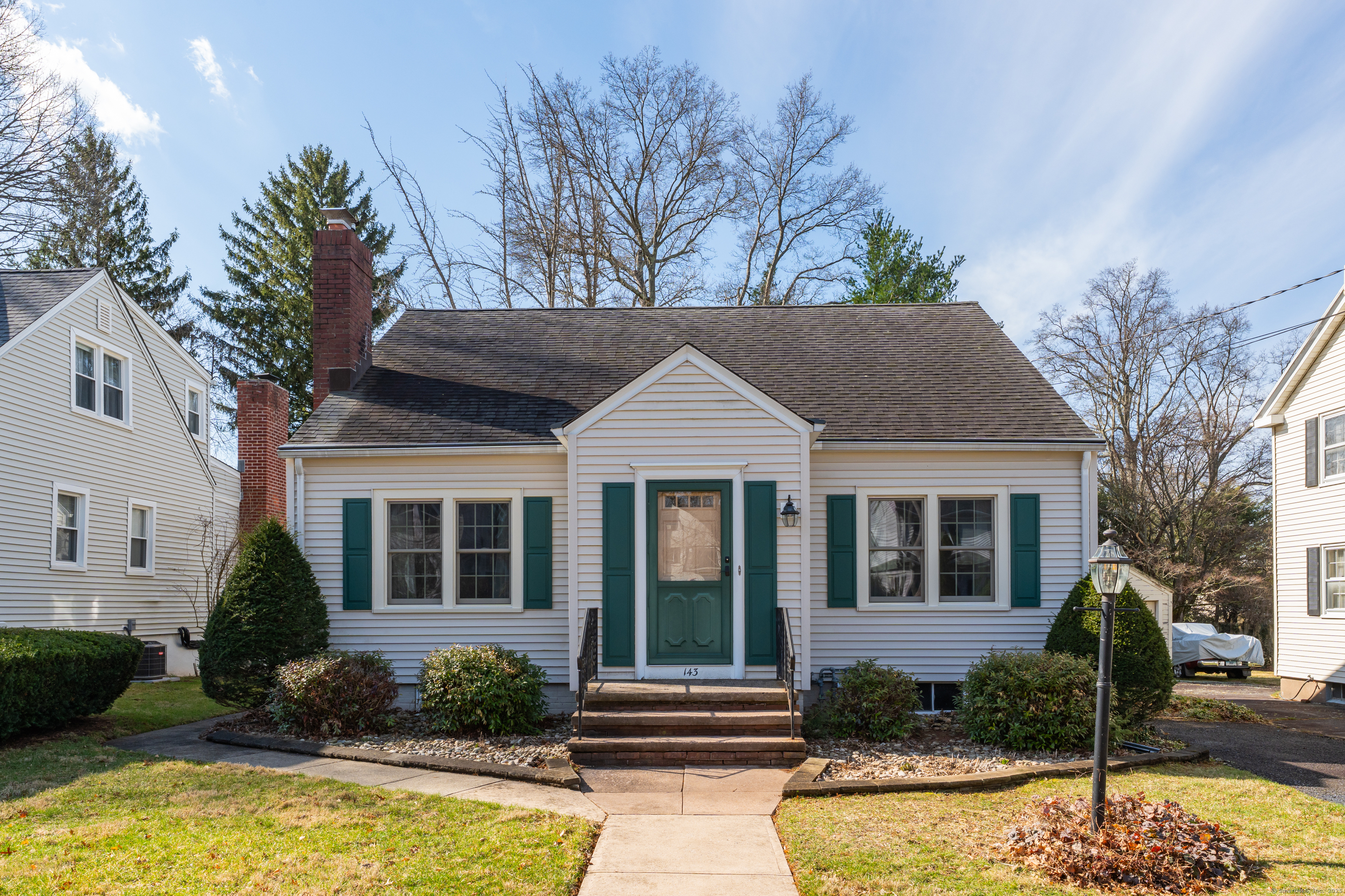 143 Haverford Street Hamden CT 06517