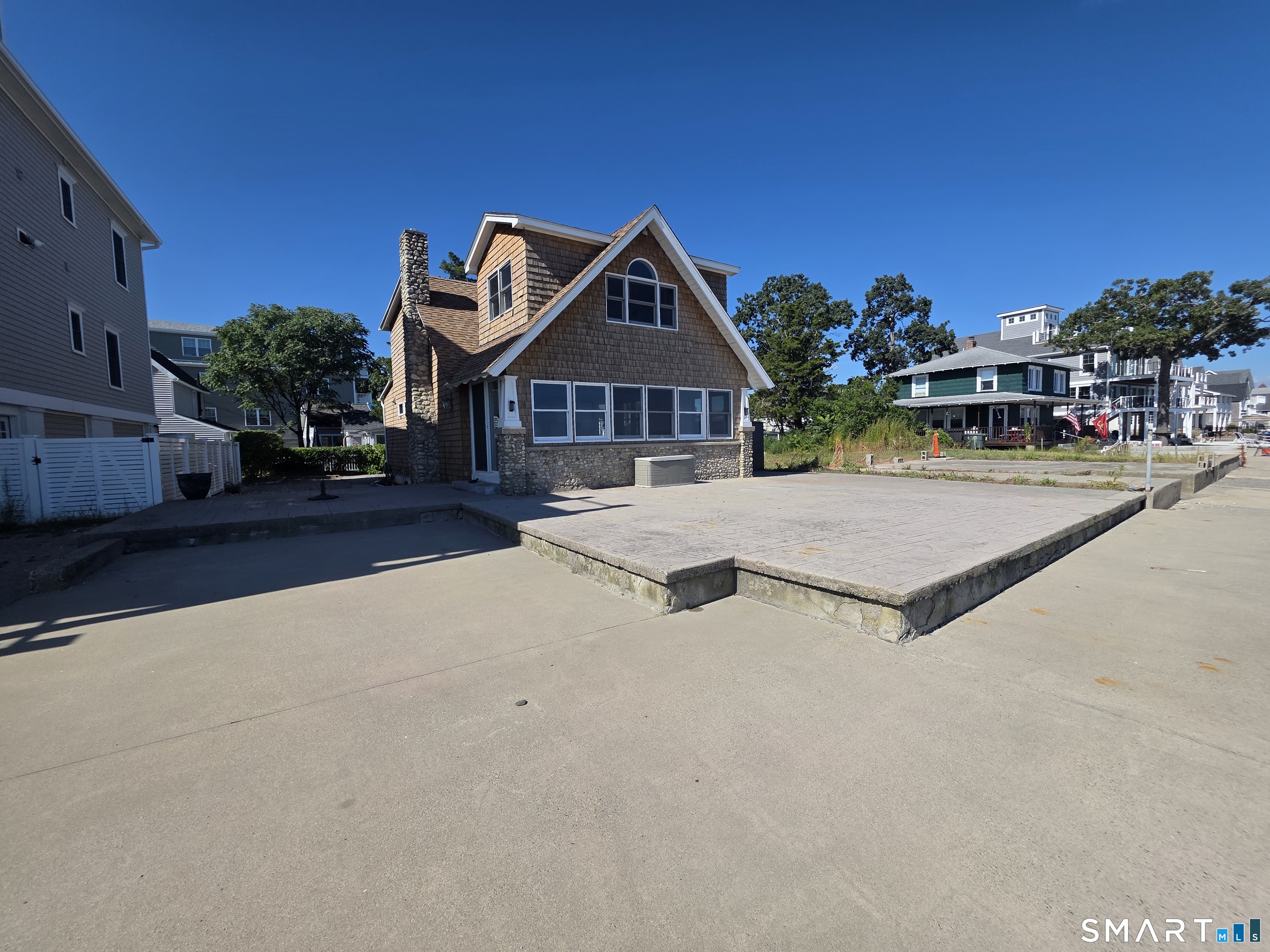 138 Shorefront Street Milford CT 06460