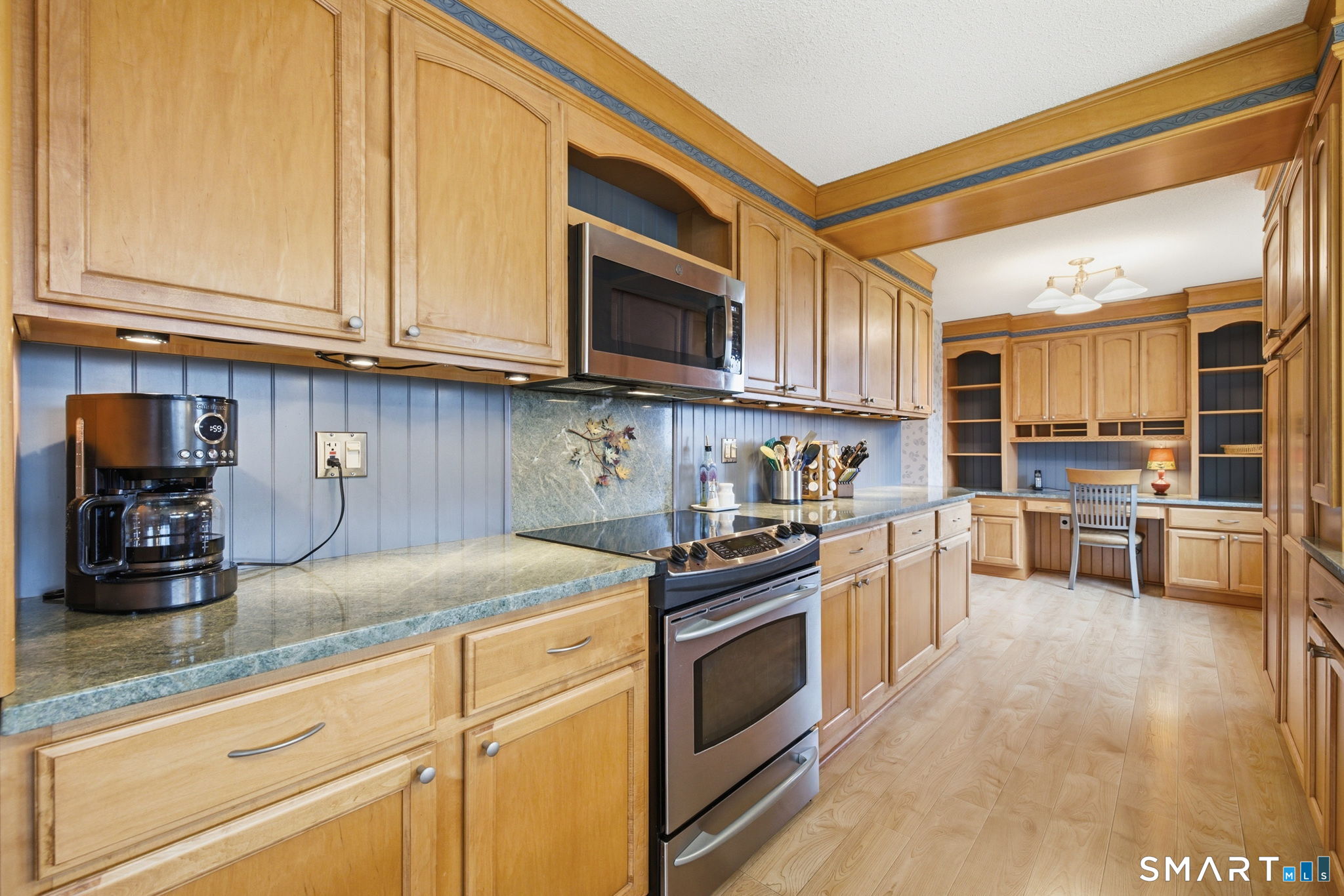 80-R Day Street Granby CT 06035