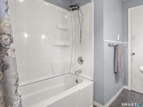 322 Pearl Lake Road Waterbury CT 06706