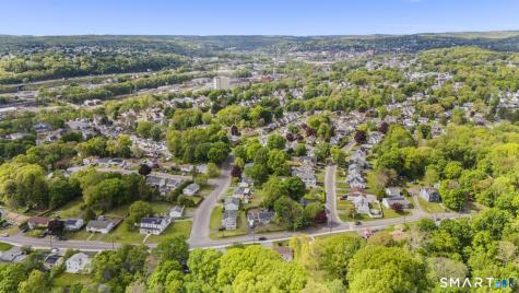 322 Pearl Lake Road Waterbury CT 06706