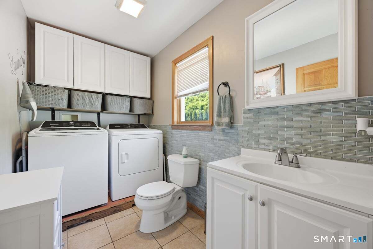 23 Blueberry Lane Lisbon CT 06351