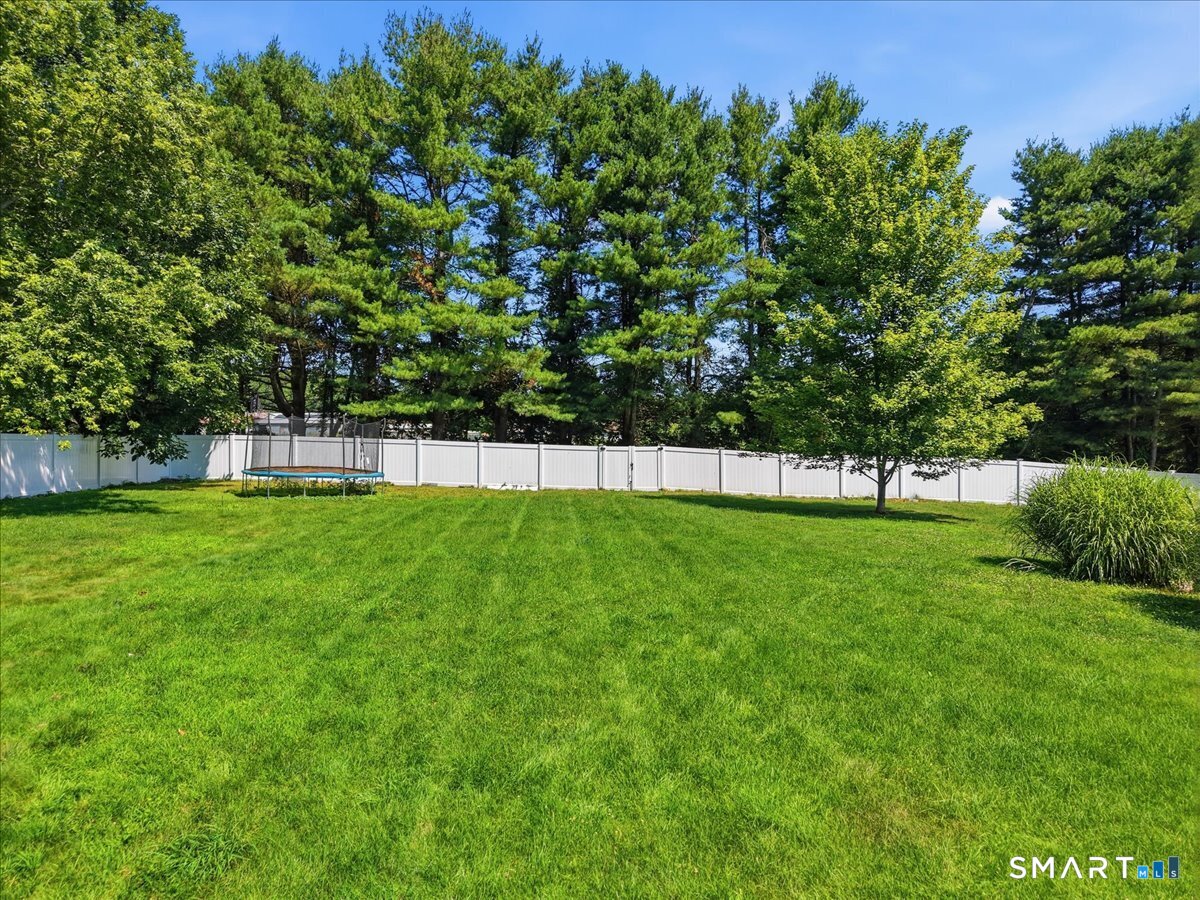 23 Blueberry Lane Lisbon CT 06351