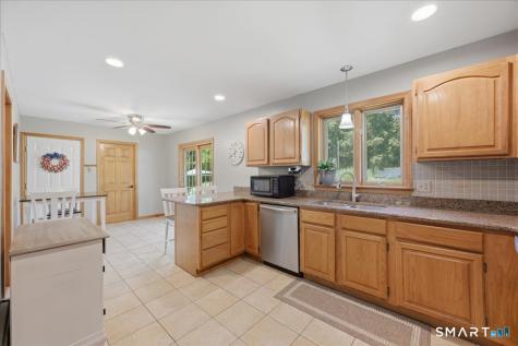 23 Blueberry Lane Lisbon CT 06351