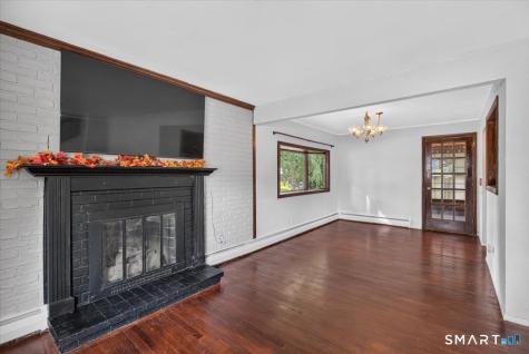71 Brewster Road Enfield CT 06082