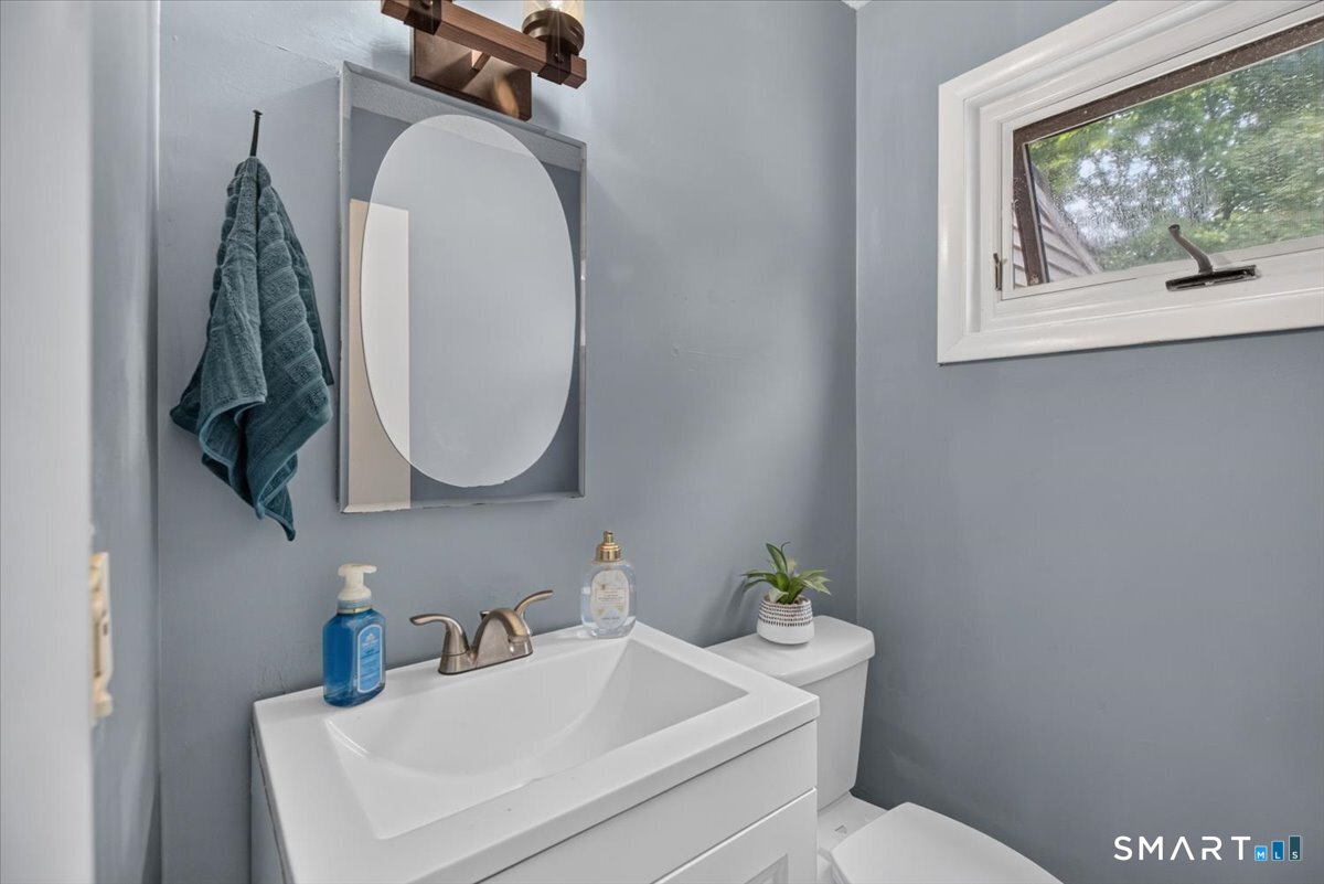 71 Brewster Road Enfield CT 06082