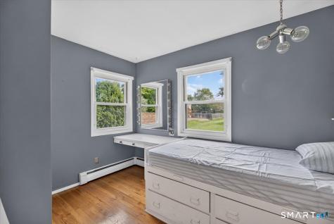 71 Brewster Road Enfield CT 06082