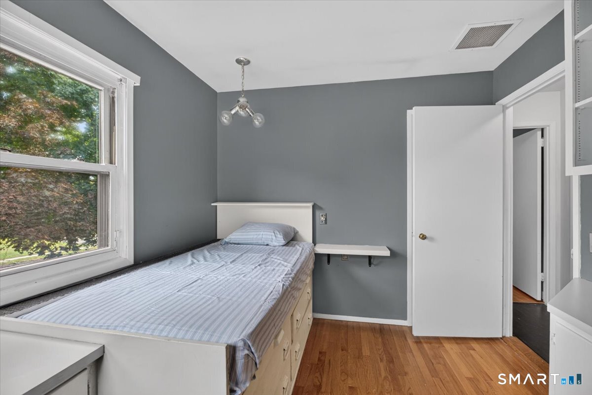 71 Brewster Road Enfield CT 06082