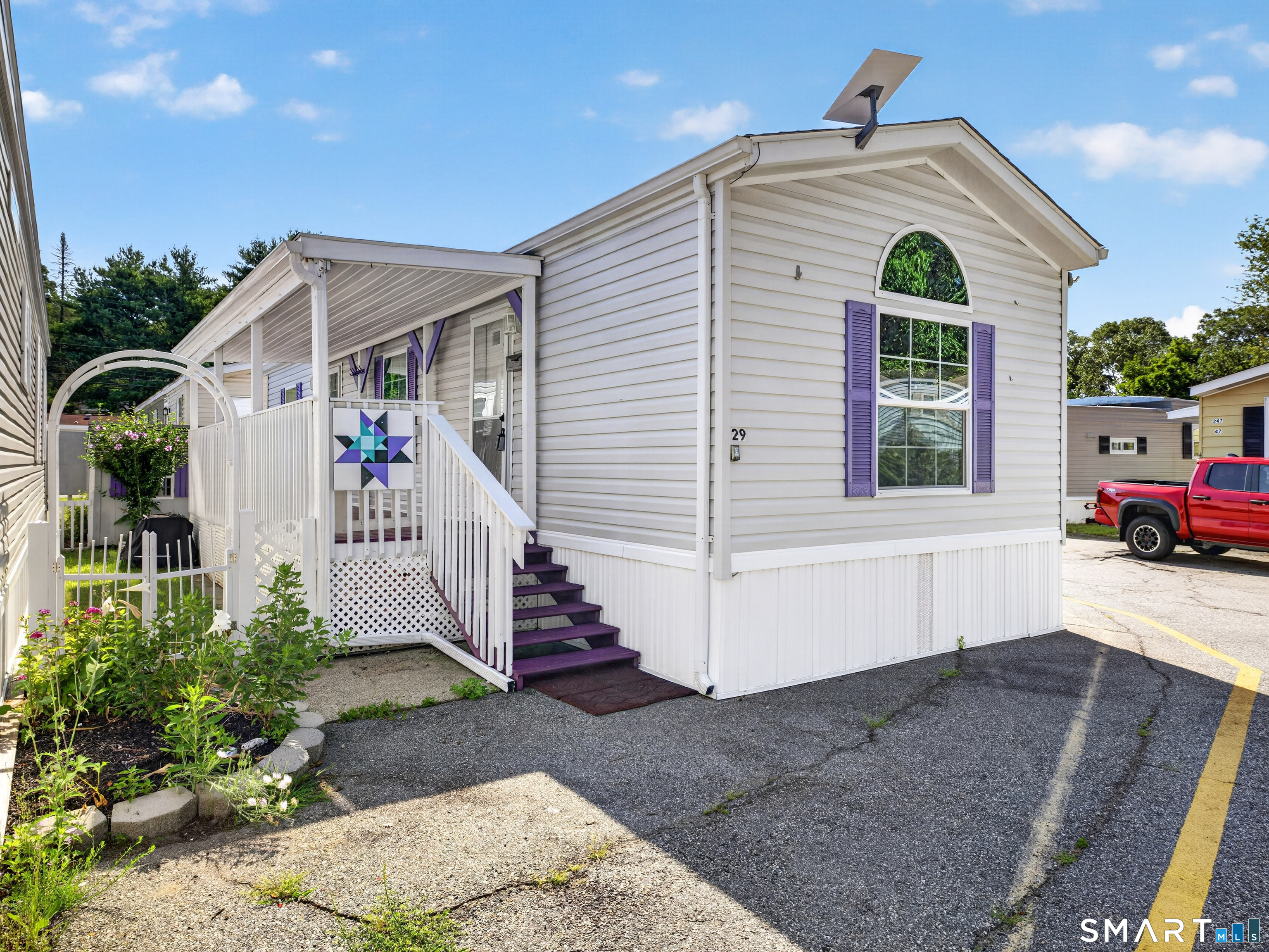 1290 North Road Groton CT 06340