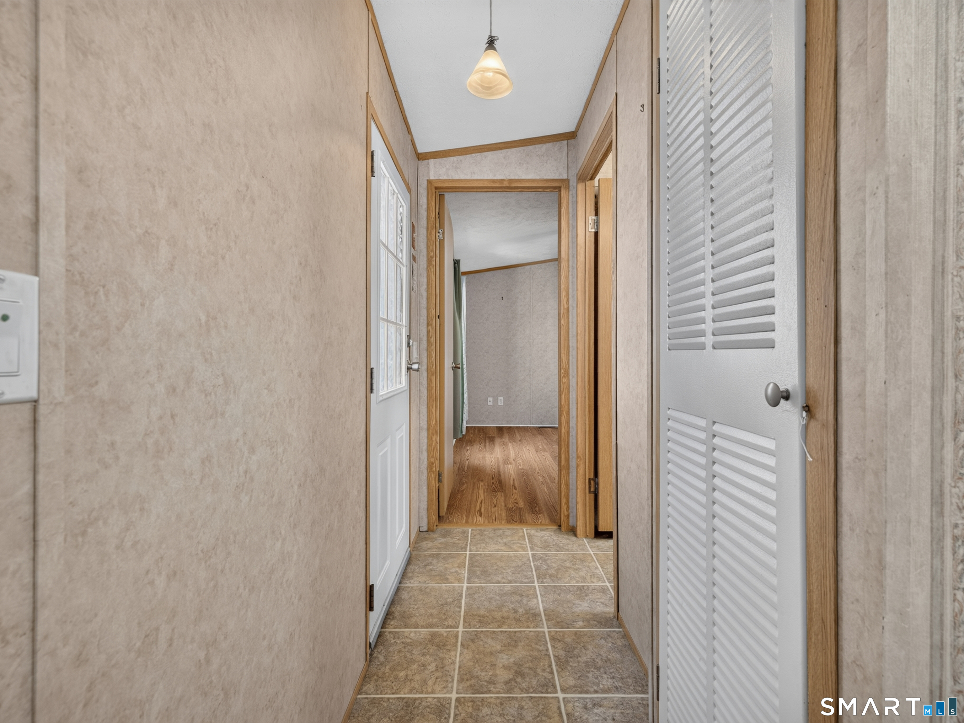 1290 North Road Groton CT 06340