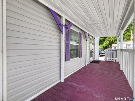 1290 North Road Groton CT 06340
