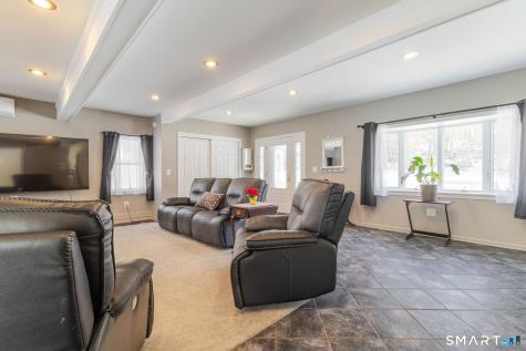 22 Ebony Lane Essex CT 06442