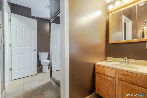 22 Ebony Lane Essex CT 06442