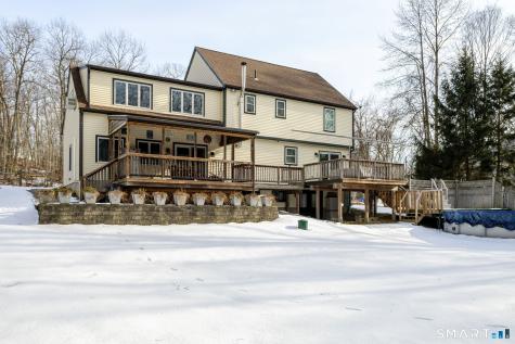 22 Ebony Lane Essex CT 06442