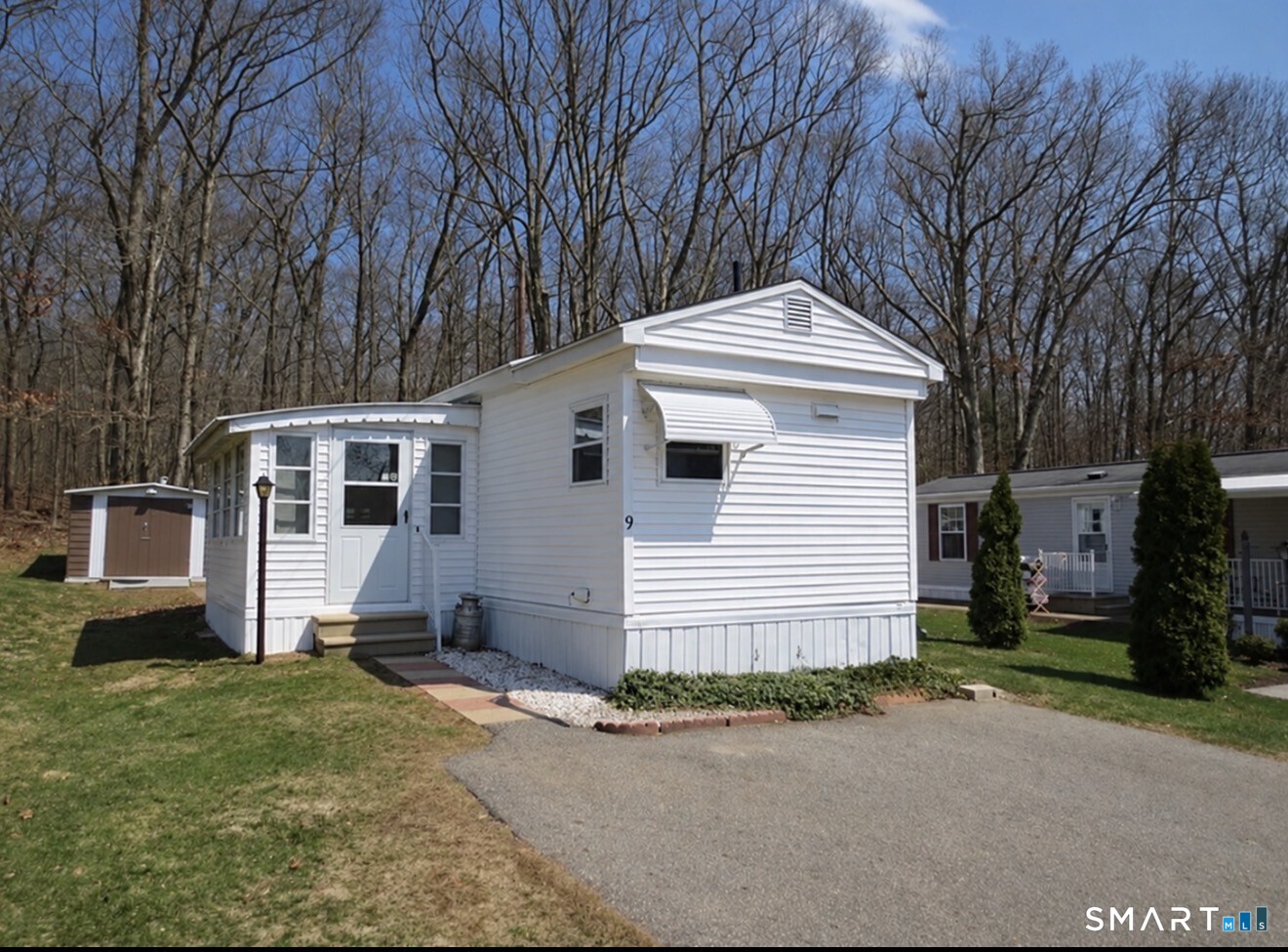 9 Grandview Circle Mansfield CT 06268