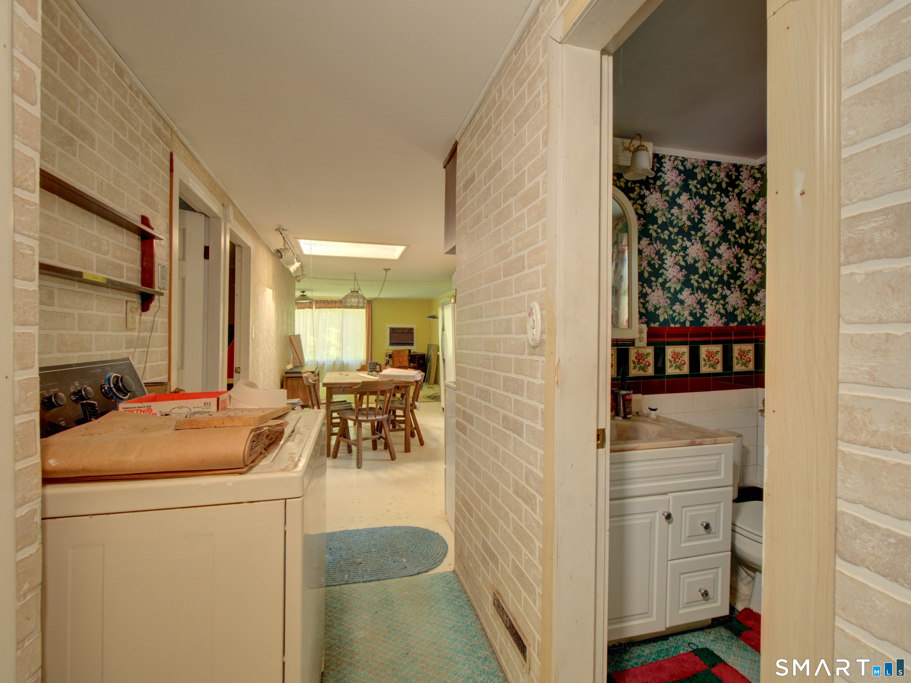 16 Breaults Lane Thompson CT 06277
