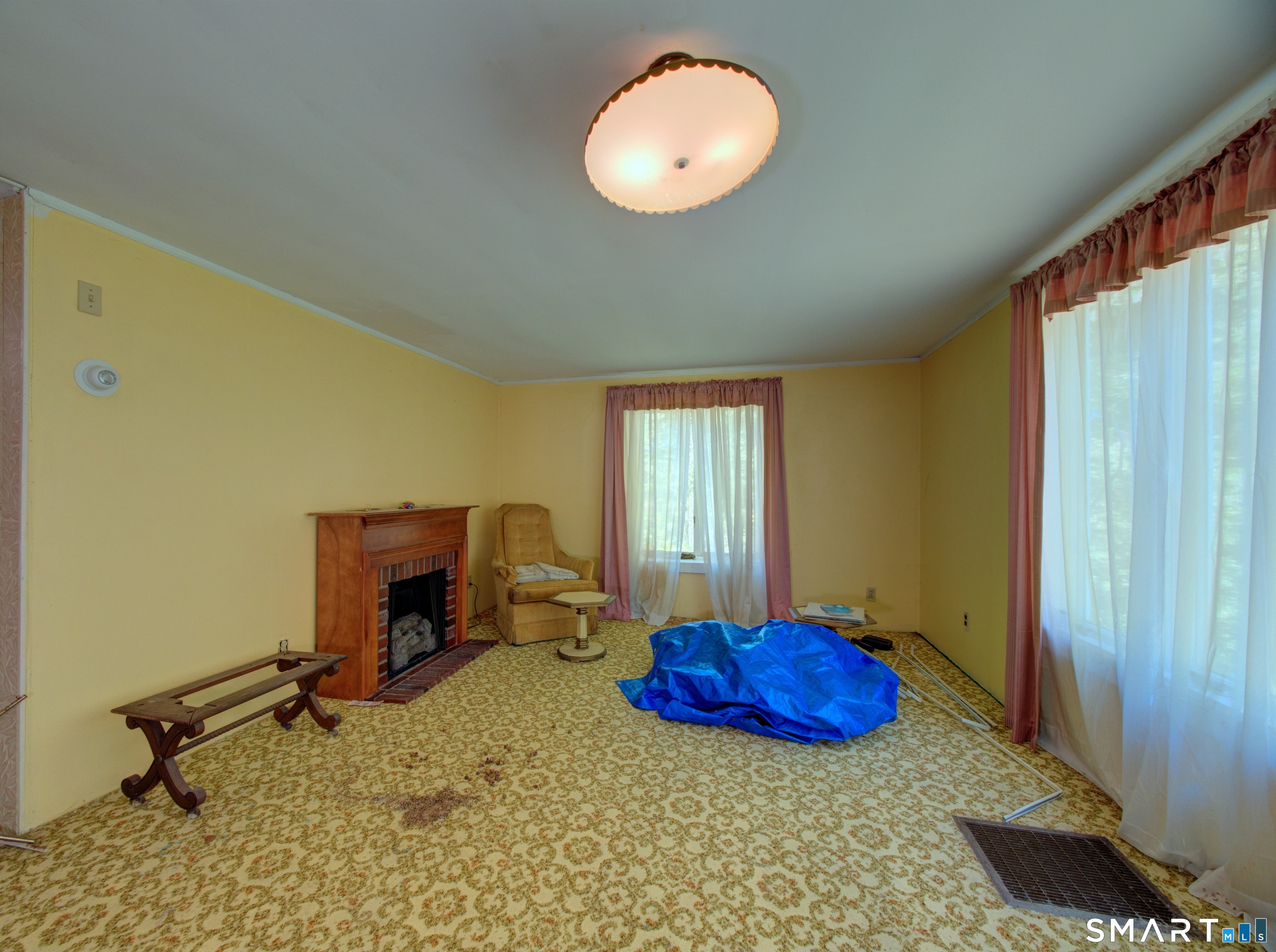 16 Breaults Lane Thompson CT 06277