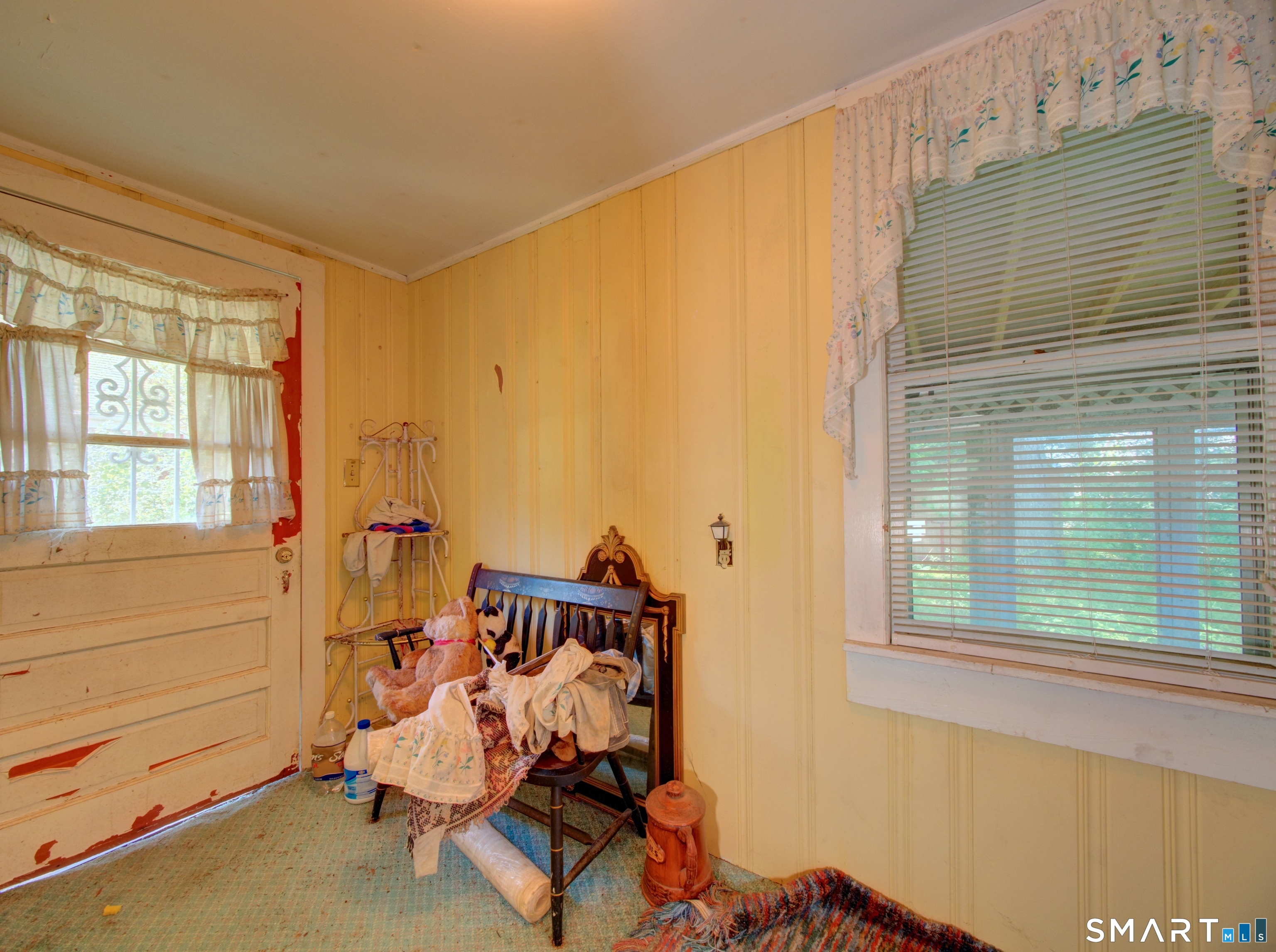 16 Breaults Lane Thompson CT 06277