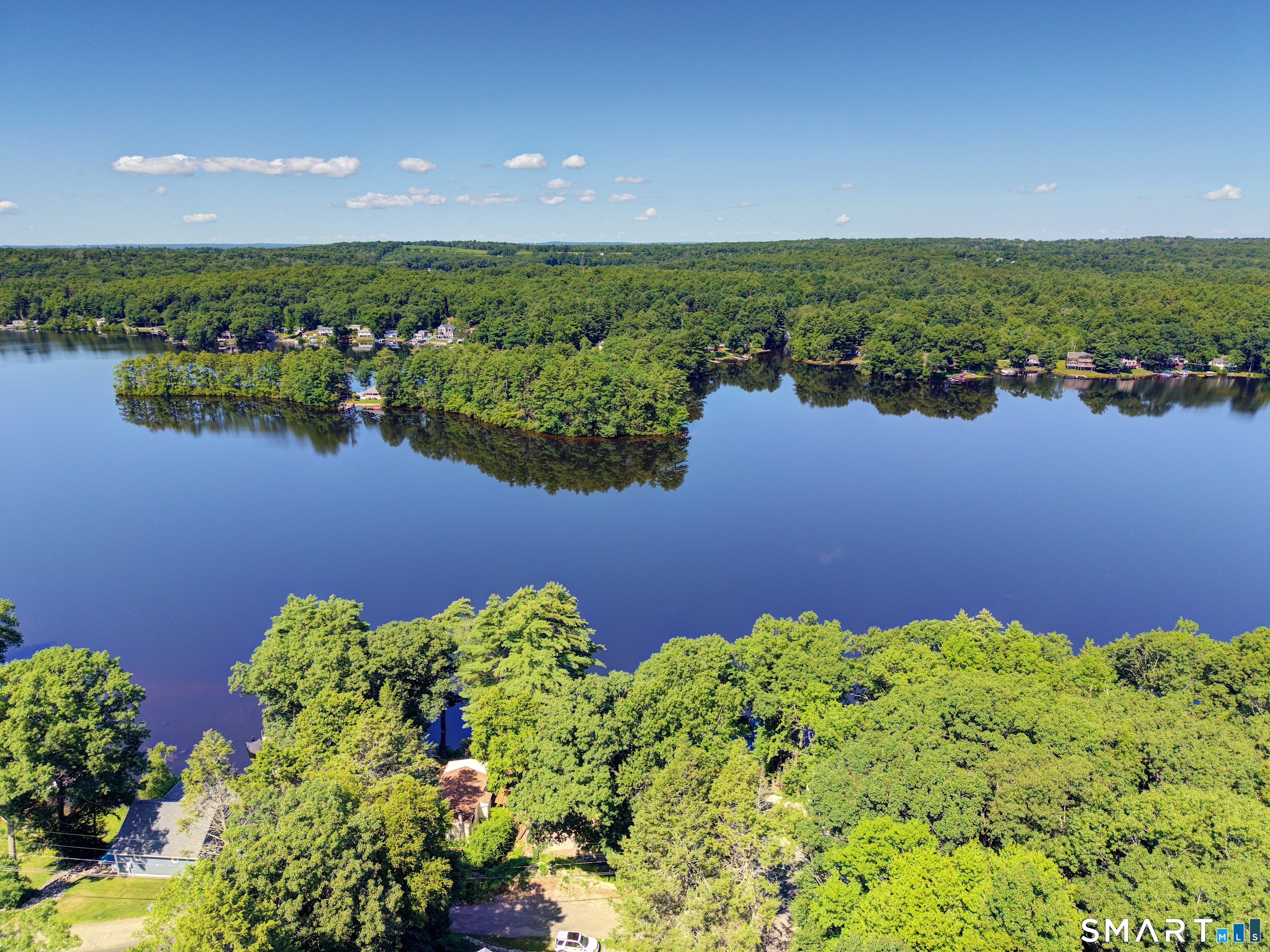 16 Breaults Lane Thompson CT 06277