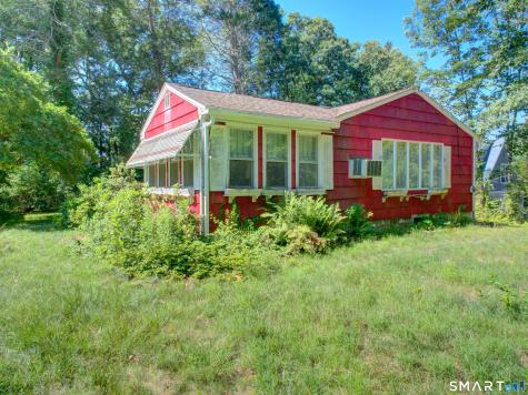 16 Breaults Lane Thompson CT 06277