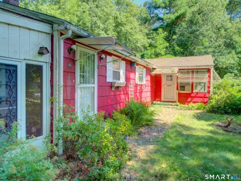 16 Breaults Lane Thompson CT 06277