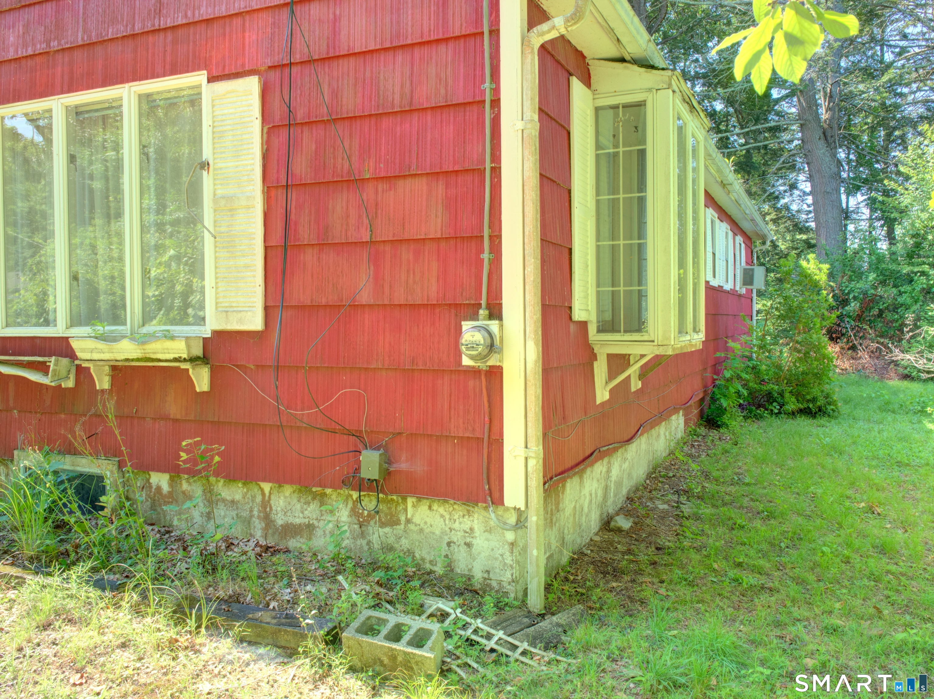 16 Breaults Lane Thompson CT 06277