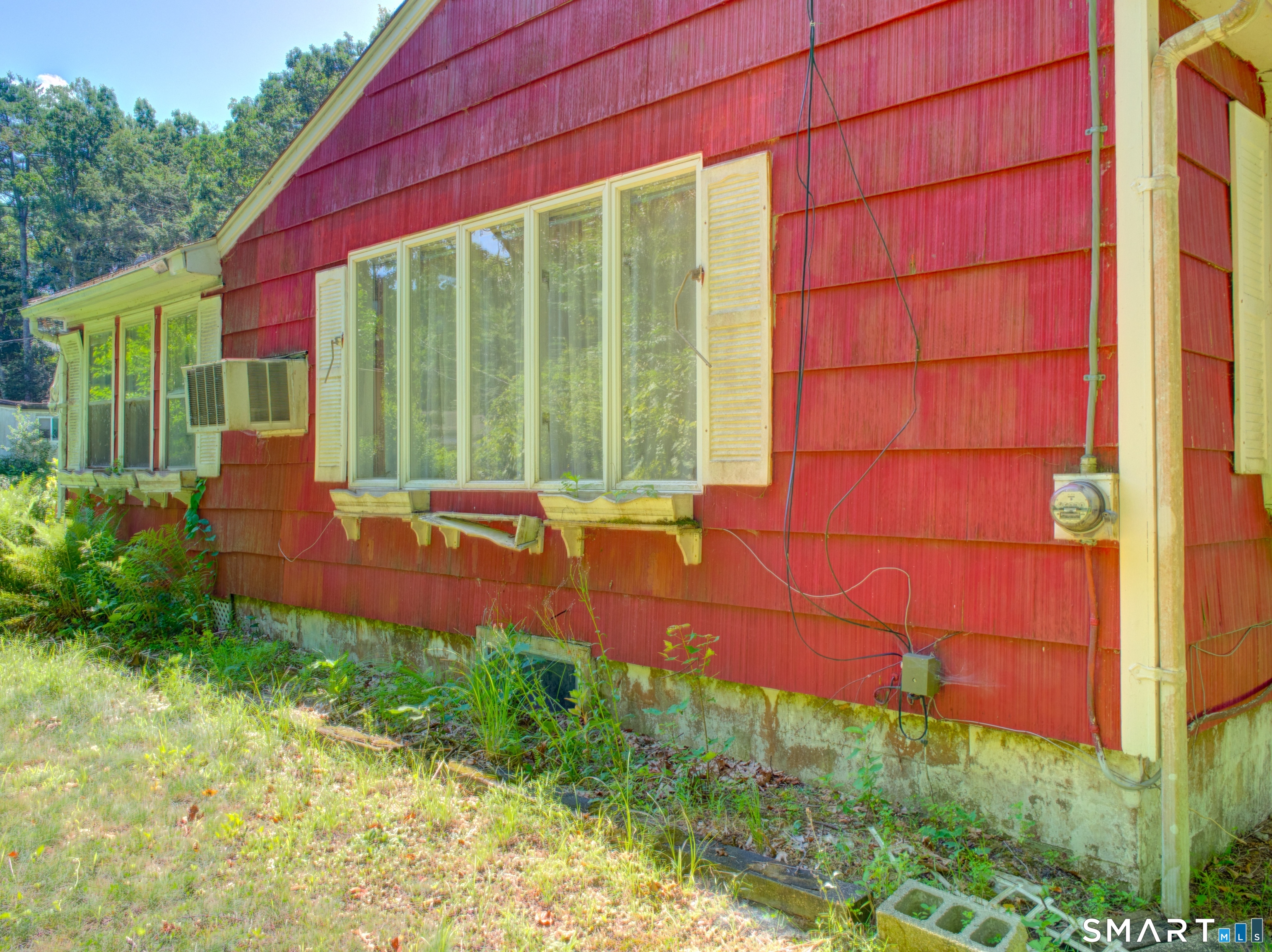16 Breaults Lane Thompson CT 06277