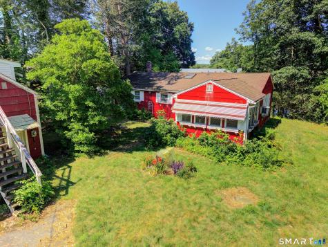 16 Breaults Lane Thompson CT 06277