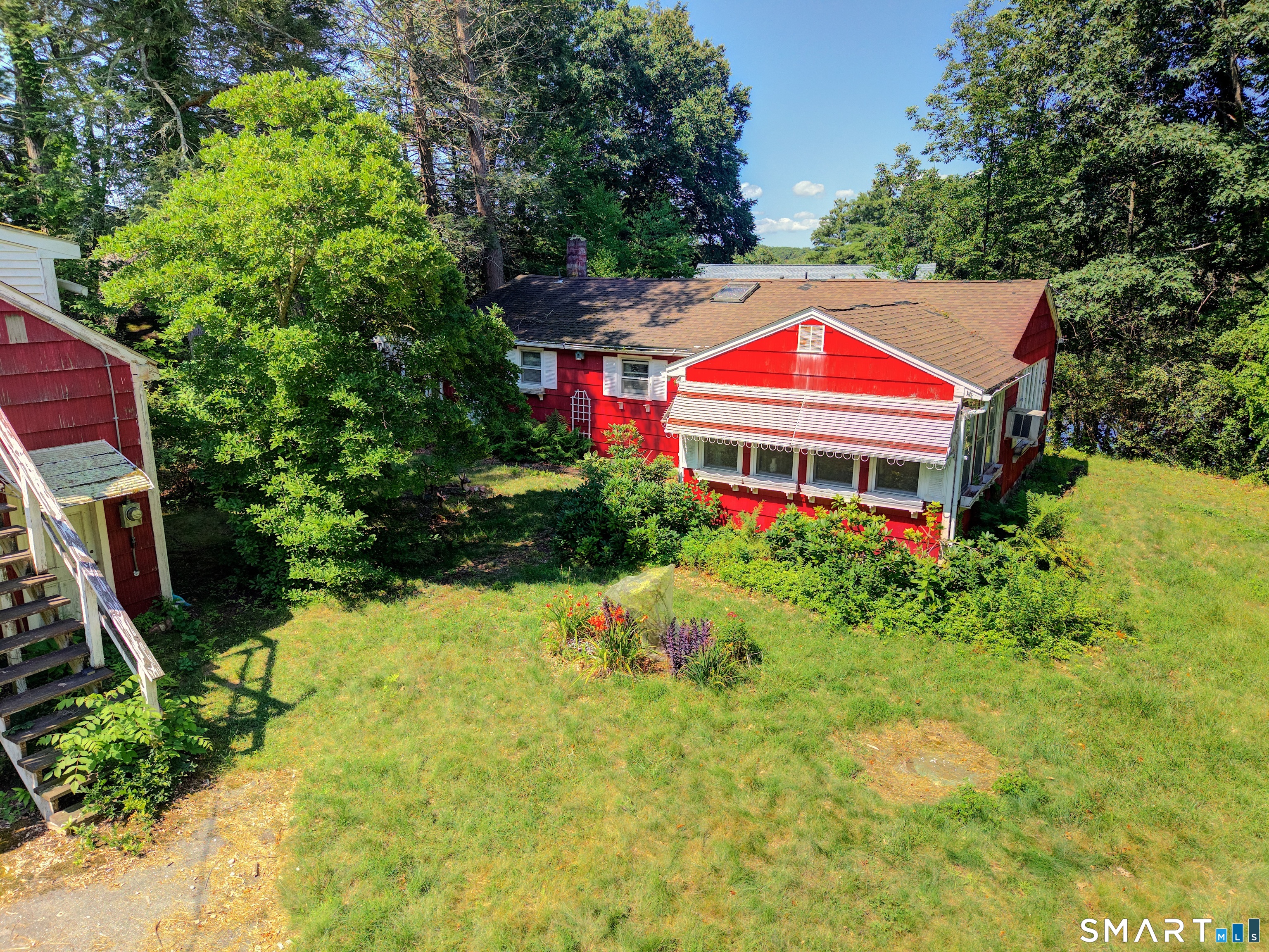 16 Breaults Lane Thompson CT 06277