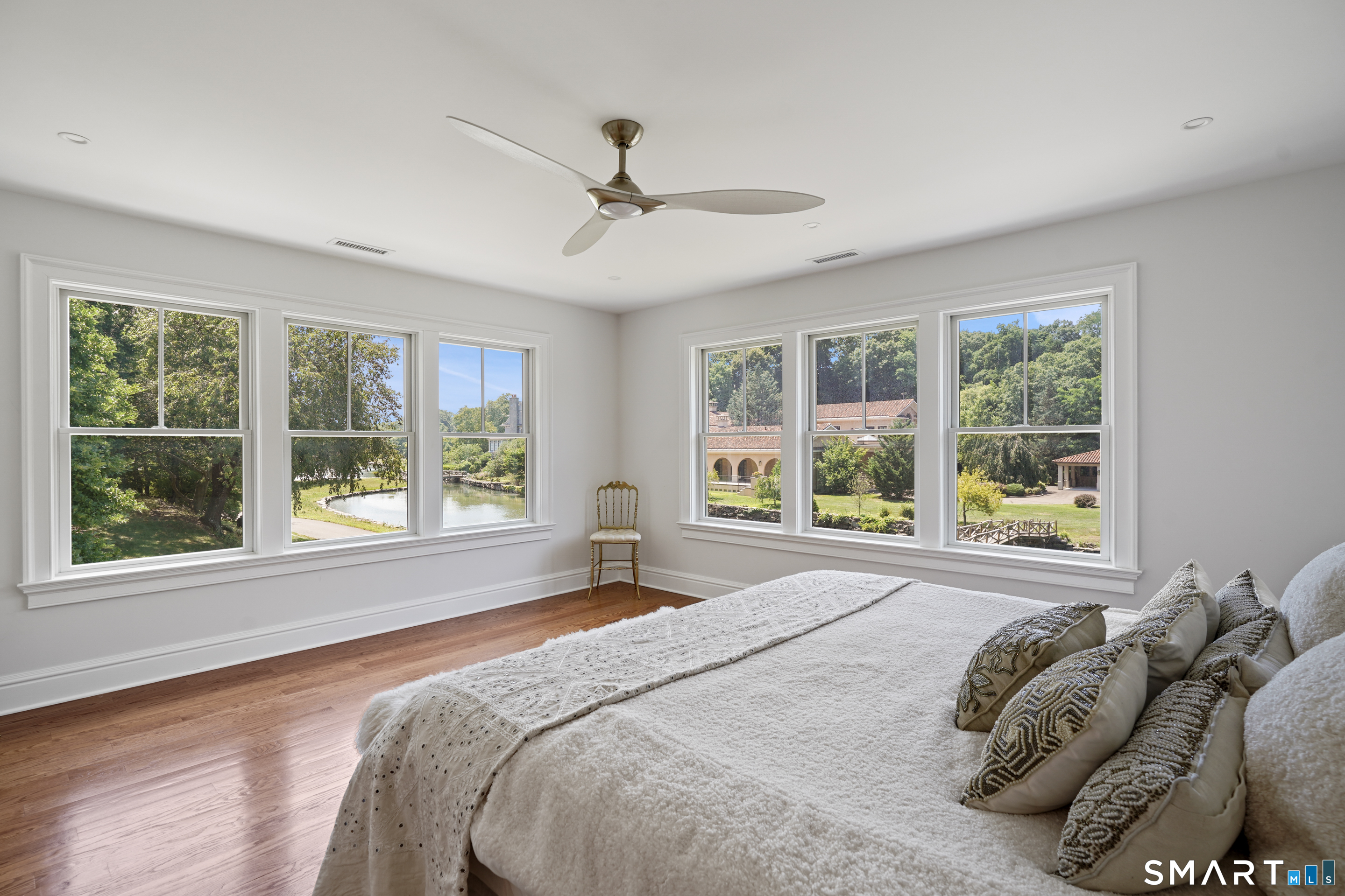 31 Meadow Wood Drive Greenwich CT 06830