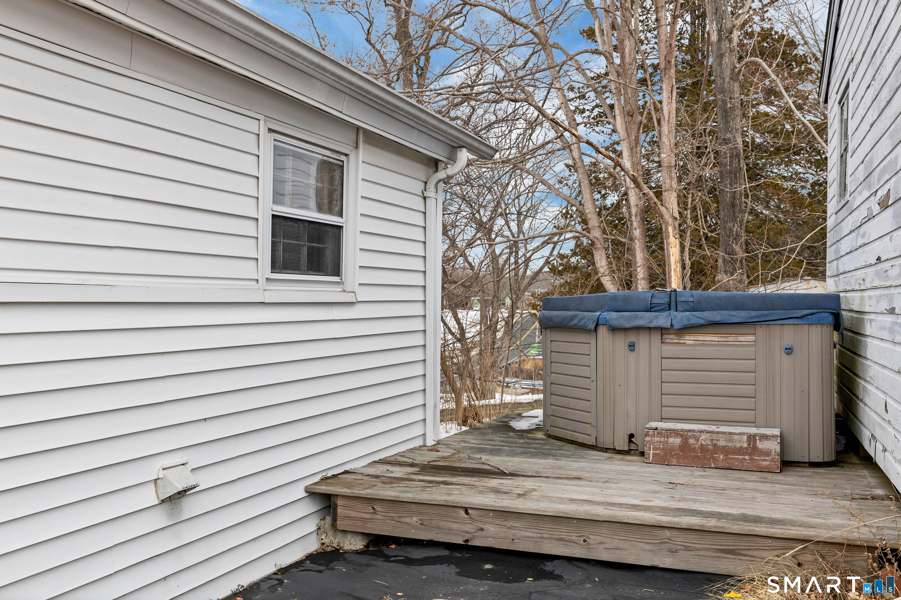 620 Town Street East Haddam CT 06469