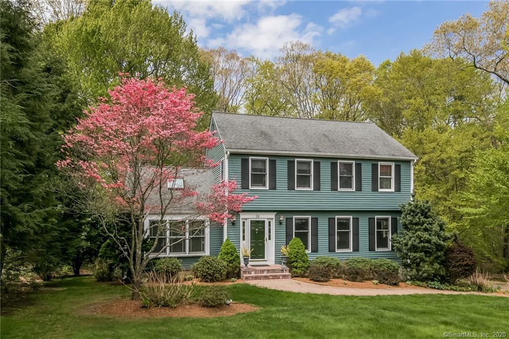 24 Beechwood Road Branford CT 06405
