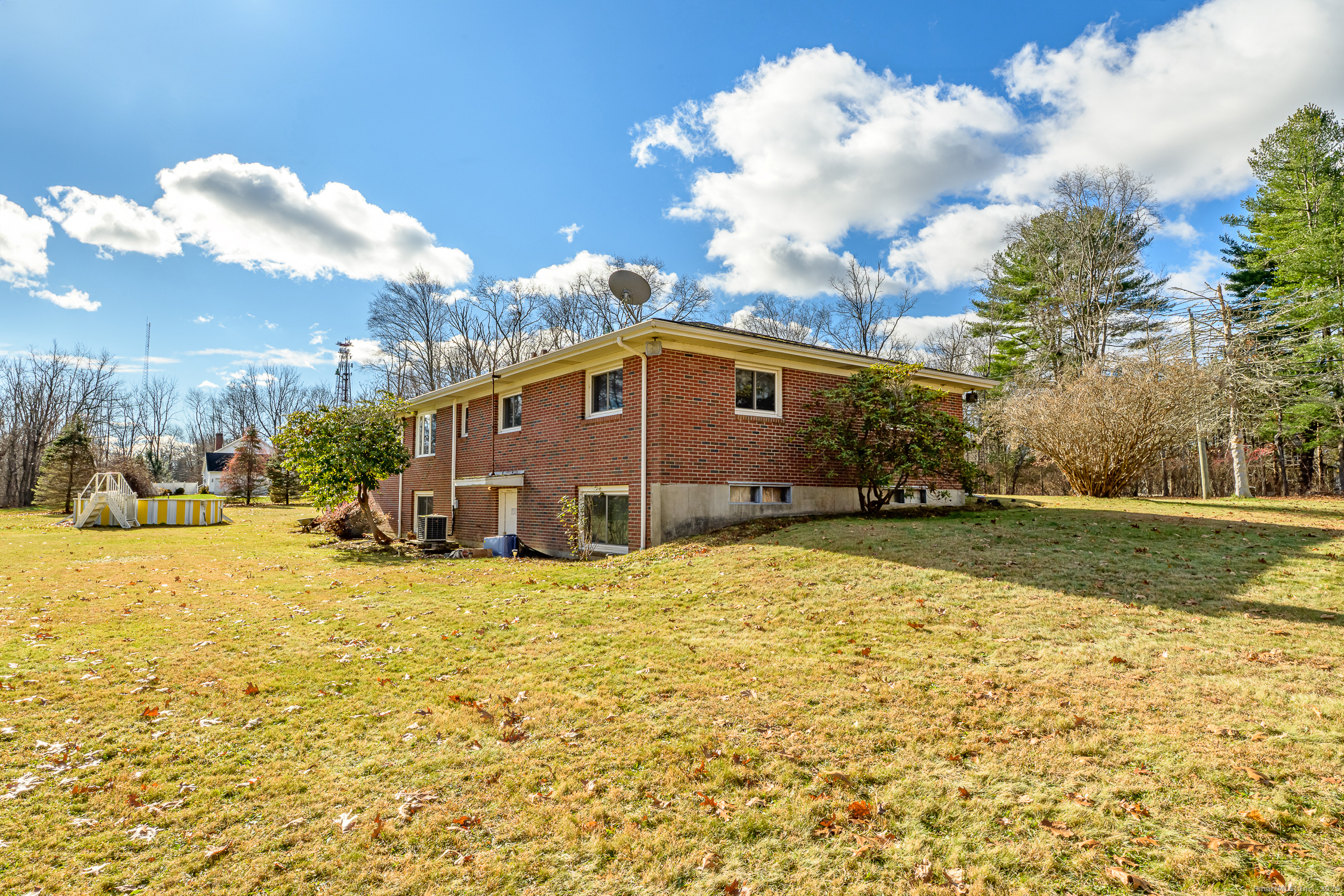 1436 North Road Killingly CT 06241