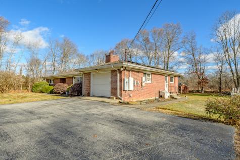 1436 North Road Killingly CT 06241