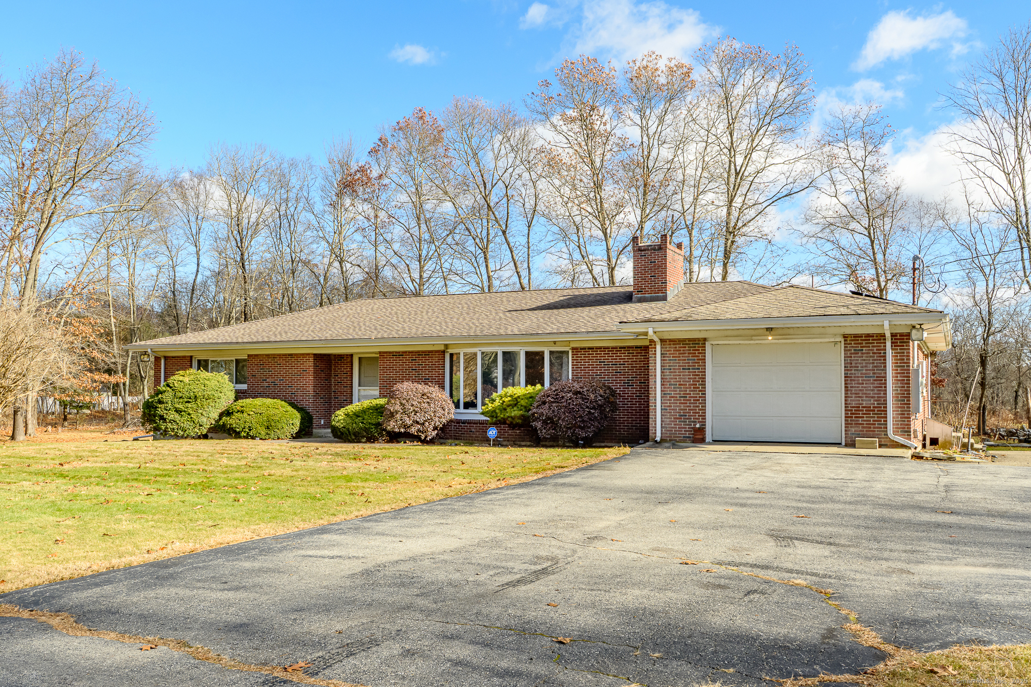 1436 North Road Killingly CT 06241