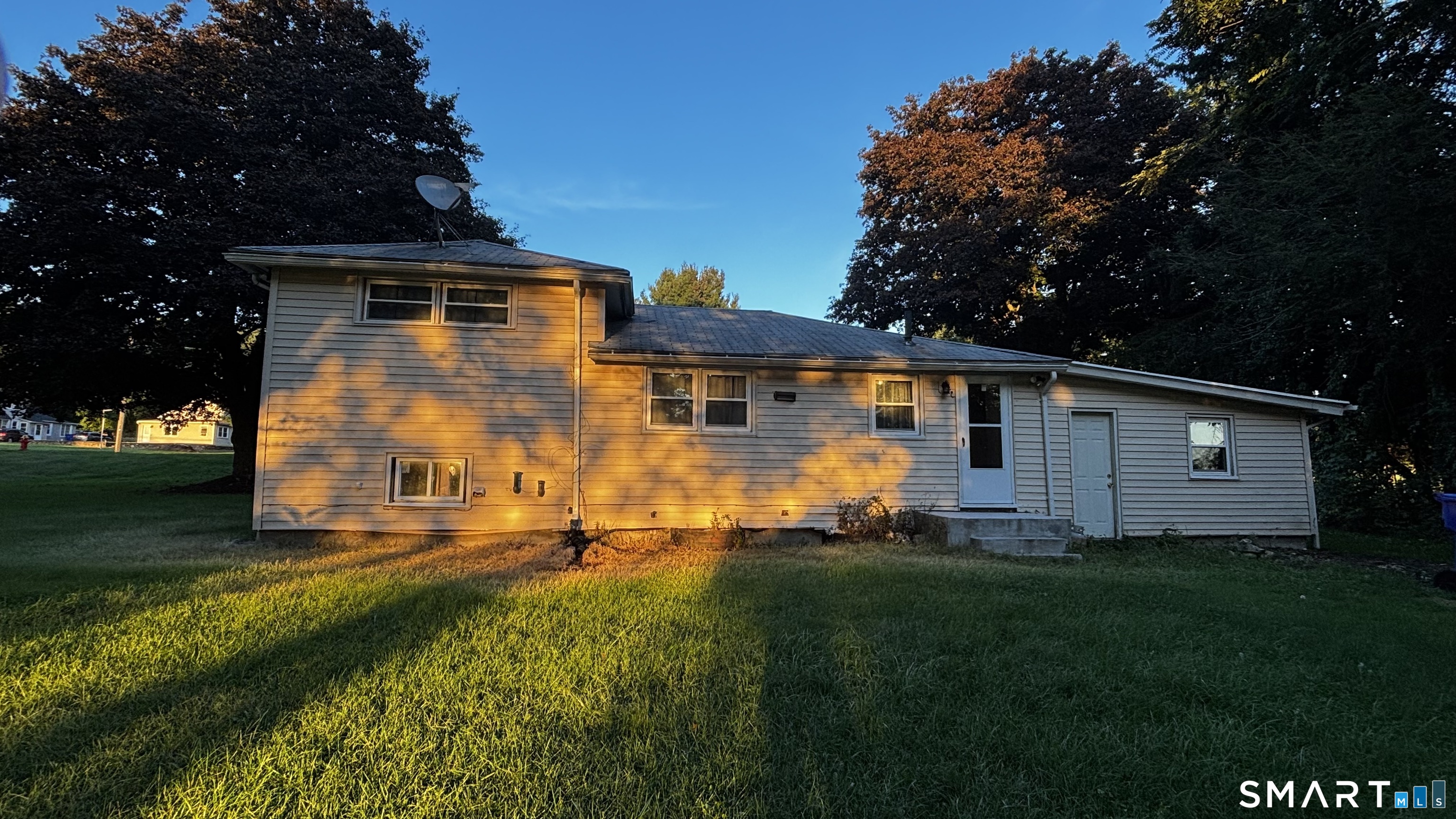 1383 Sullivan Avenue South Windsor CT 06074