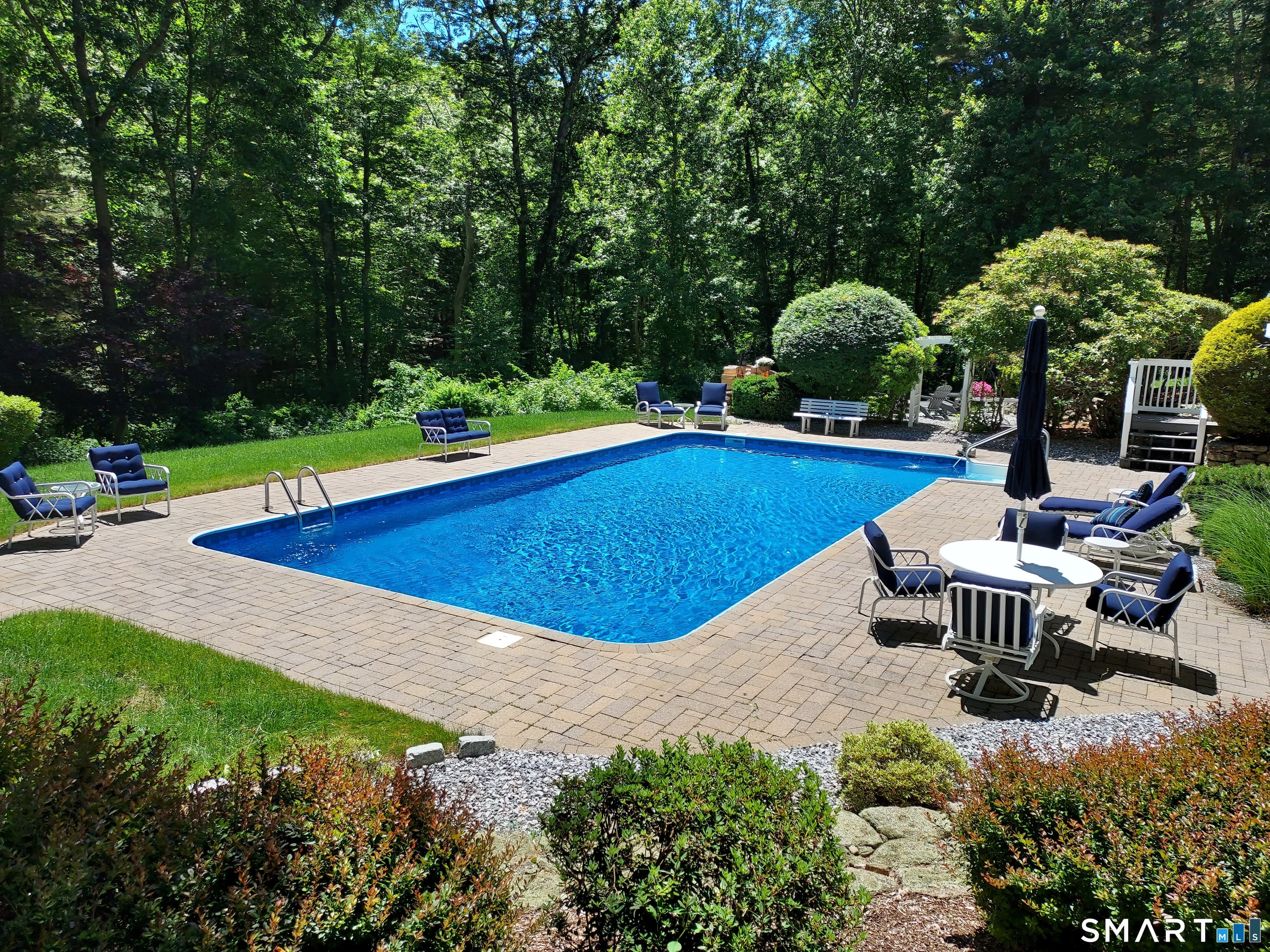 493 Hope Valley Road Hebron CT 06231