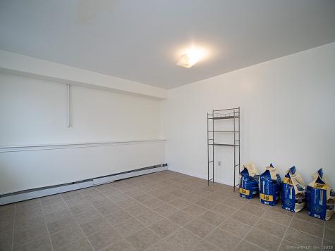 1681 Litchfield Turnpike Woodbridge CT 06525
