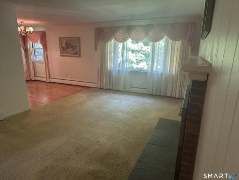 28 Clearview Circle Naugatuck CT 06770